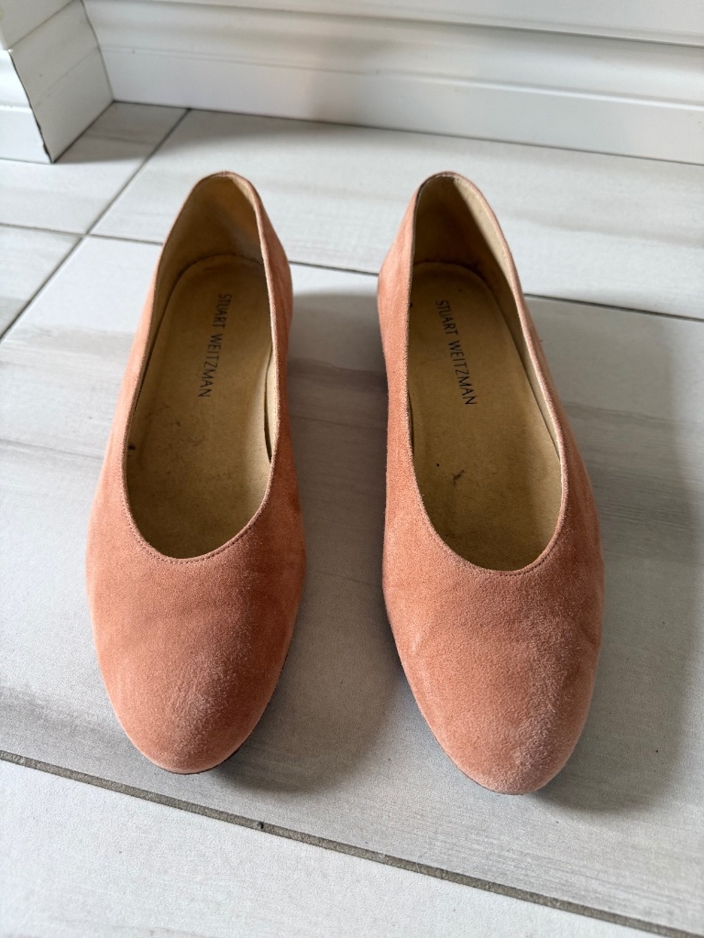 Stuart Weitzman Salmon Peach Nude Suede Flats Low Block Heel - Size 9
